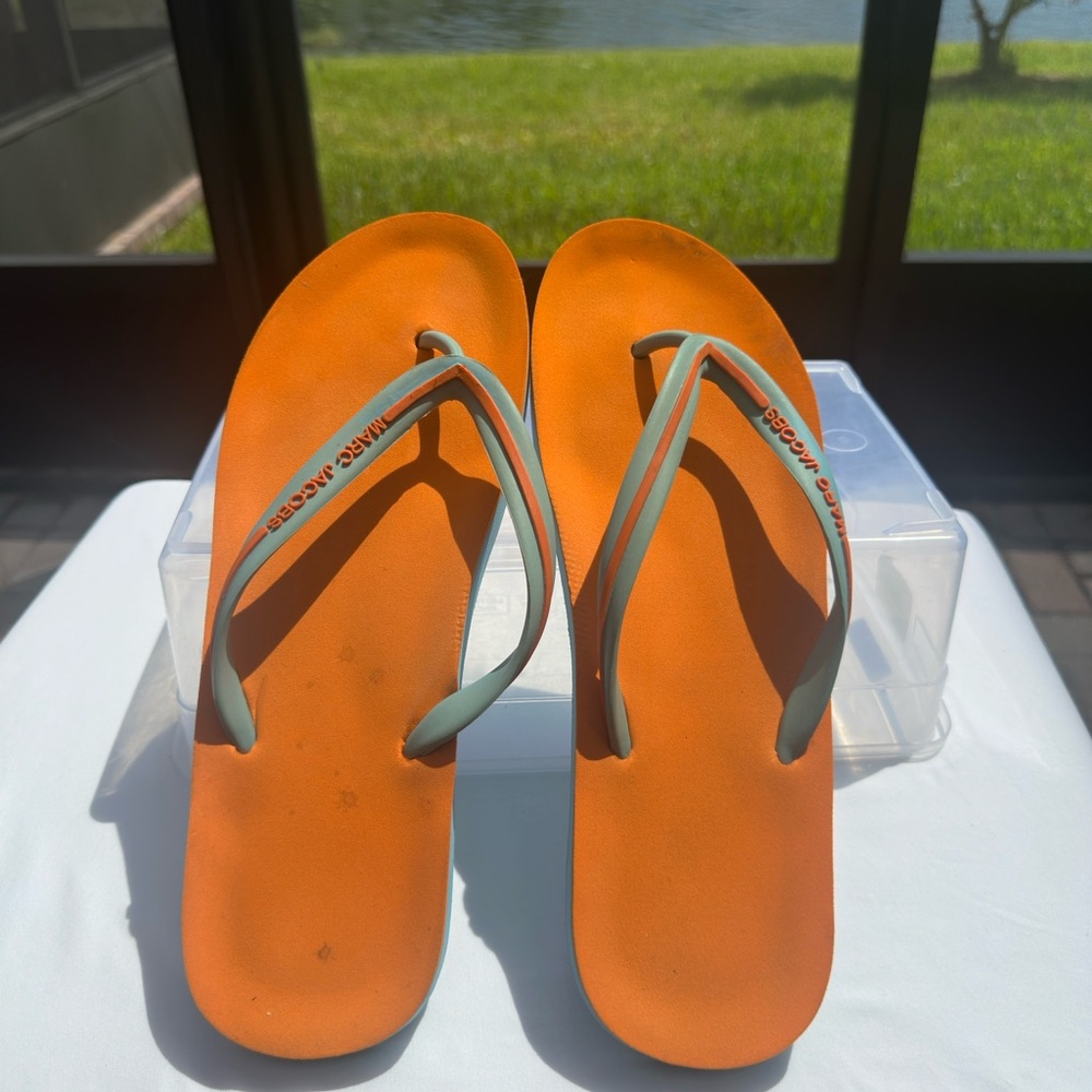 MARC JACOBS Rubber Flip-Flops Orange/Blue Logo Size 8/9 Men’s 9/10 Women’s